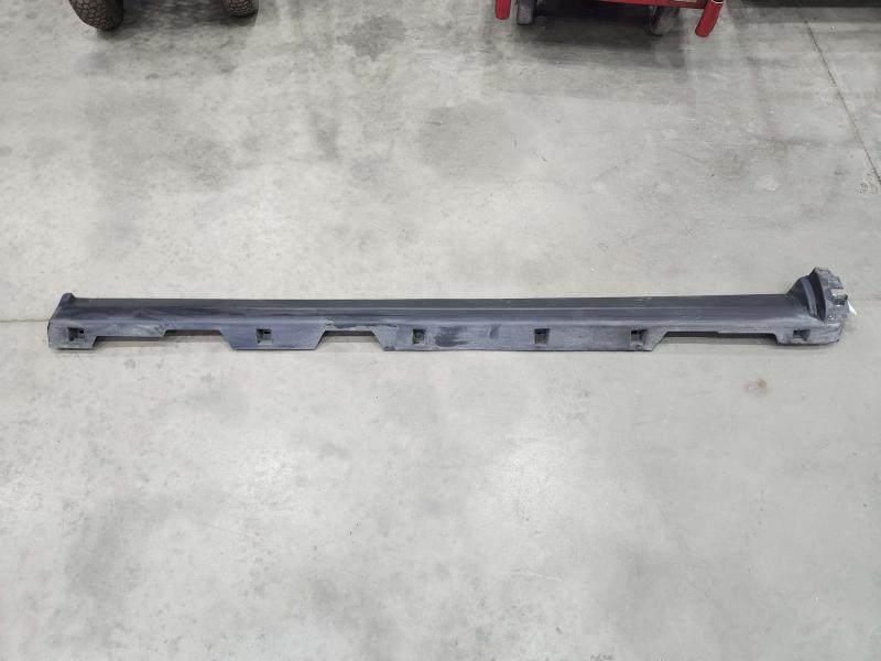 2020 Land Rover Discovery Sport Rocker Moulding