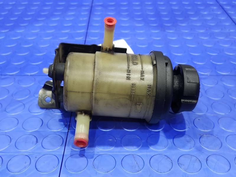 2011 Kia Sorento Power Steering Reservoir