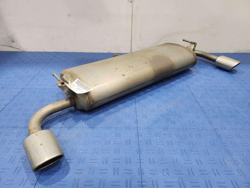 2020 Toyota RAV4 Muffler
