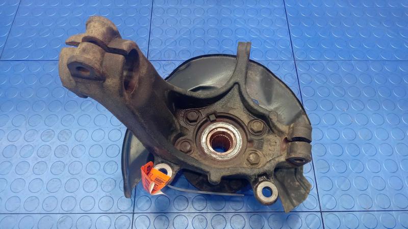 2015 Nissan Rogue Spindle Knuckle Front