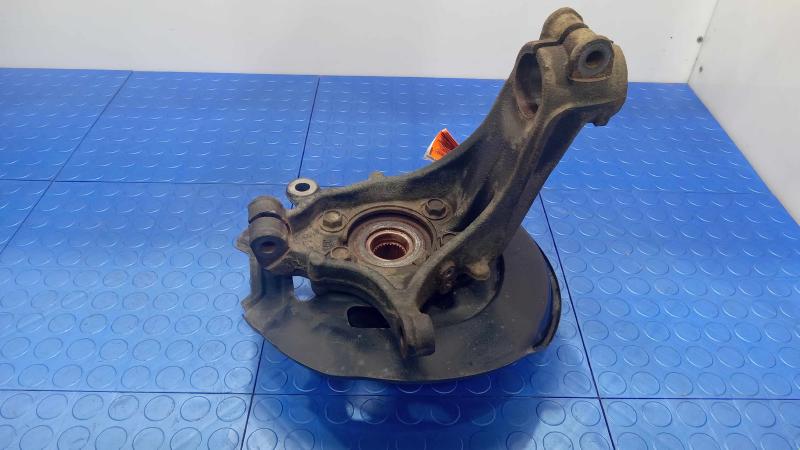 2015 Nissan Rogue Spindle Knuckle Front