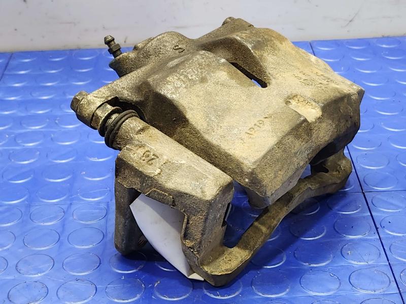 2019 Toyota Camry Caliper