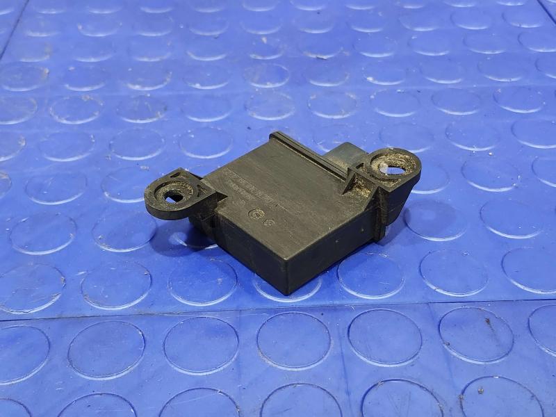 2008 BMW 128i Chassis Brain Box