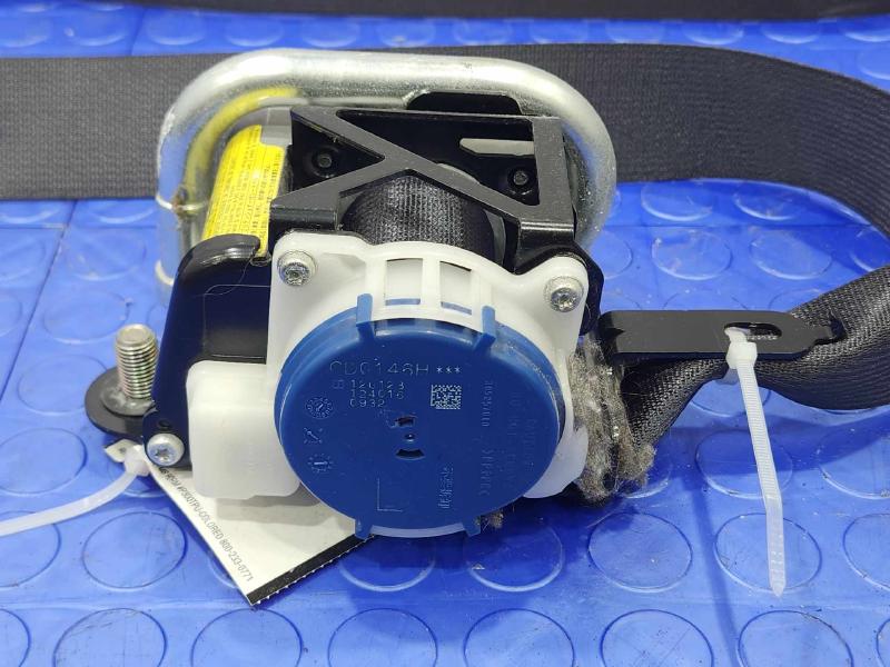 2012 Subaru Impreza Front Seat Belt