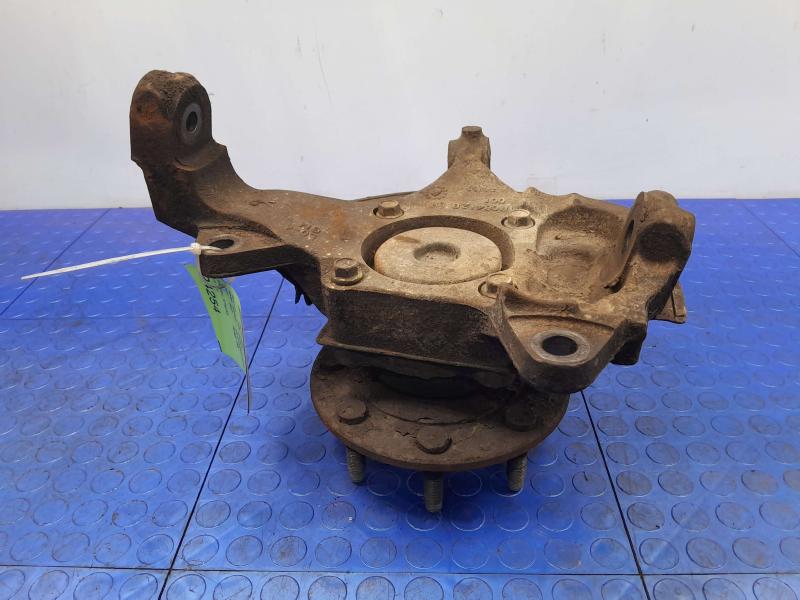 2007 GMC Savana 2500 Spindle Knuckle Front