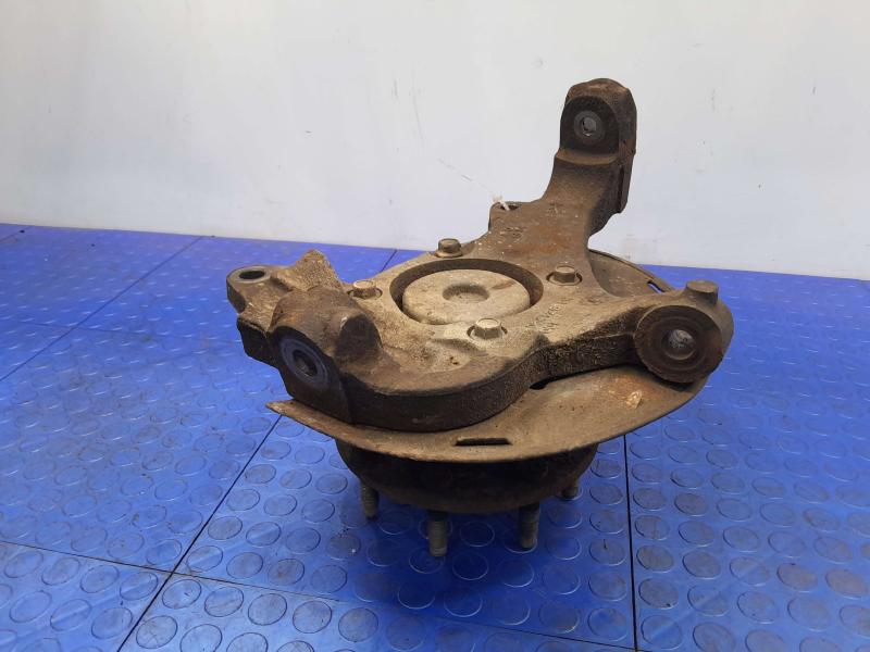 2007 GMC Savana 2500 Spindle Knuckle Front