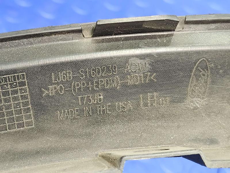 2020 Ford Escape Wheel Opening Moulding