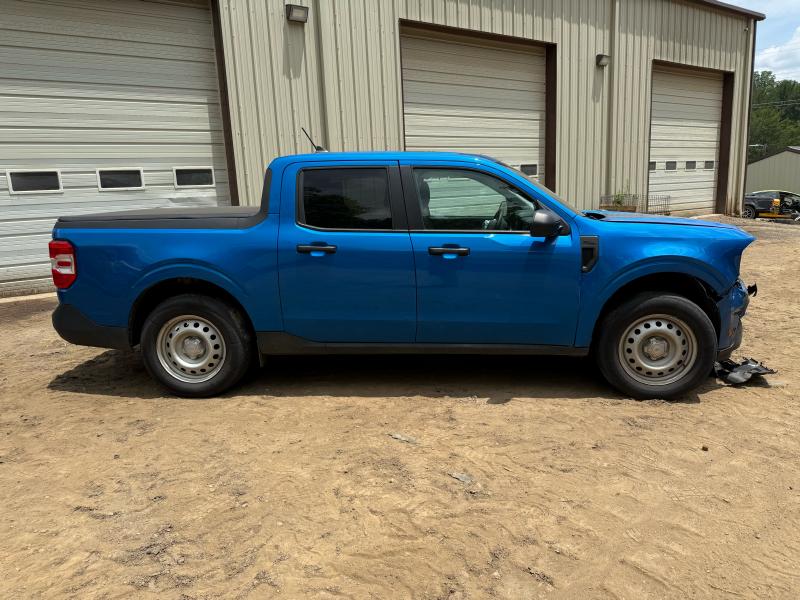 2022 Ford Maverick Center Pillar