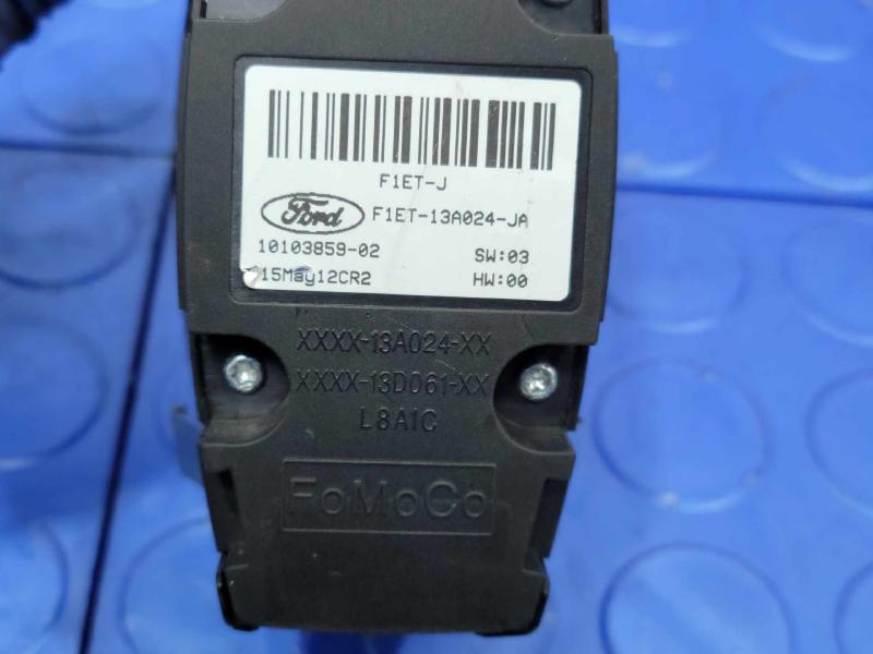 2015 Ford Focus Headlight Switch (Dash Mtd)