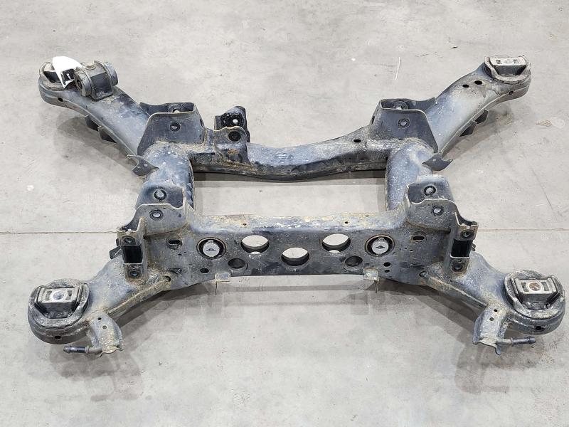 2014 Jeep Grand Cherokee Crossmember/Cradle/Undercarria