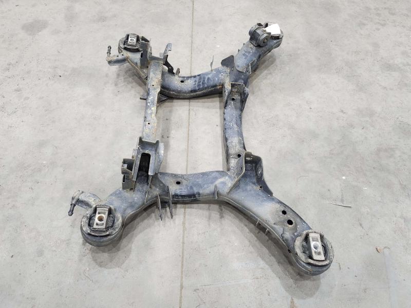 2014 Jeep Grand Cherokee Crossmember/Cradle/Undercarria