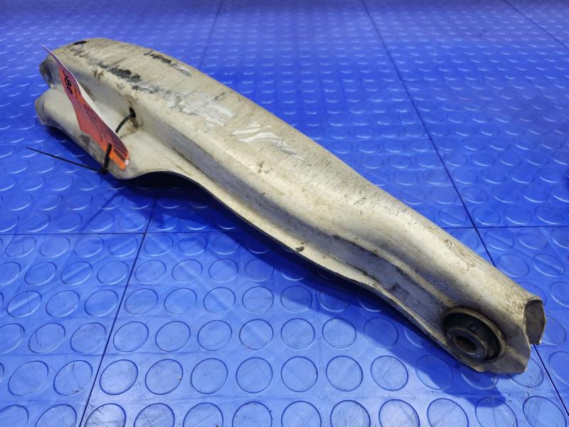 2017 Chrysler 200 Lower Control Arm Rr