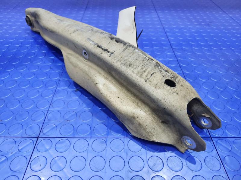 2017 Chrysler 200 Lower Control Arm Rr