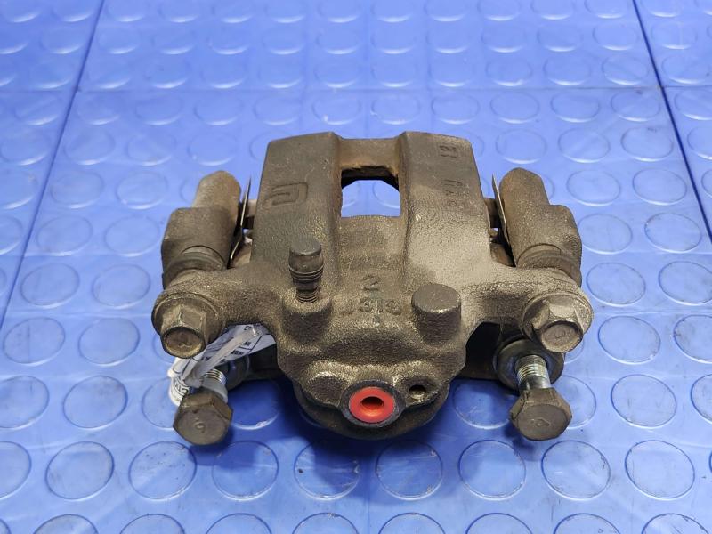2013 Infiniti FX35 Caliper