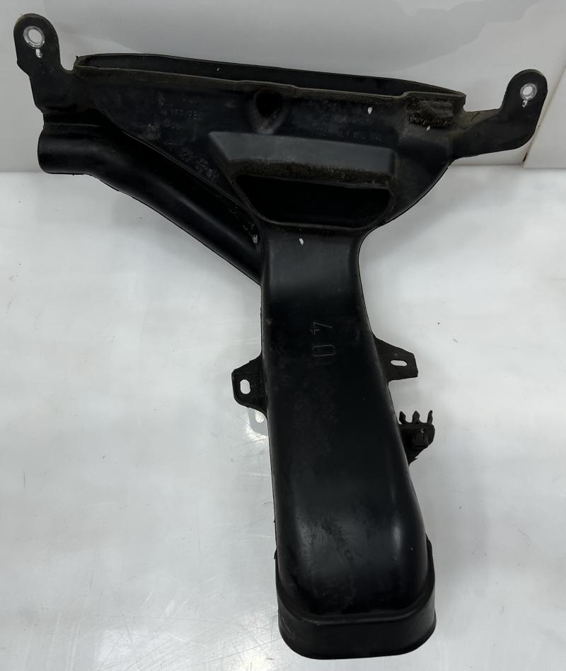 2008 - 2013 Toyota Highlander Upper Engine Air Intake Hose OEM 177520P090