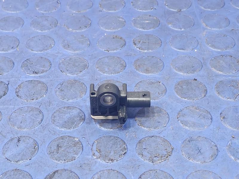 2011-2020 Dodge Durango Crash Impact Sensor Genuine OEM Part 56054085AA