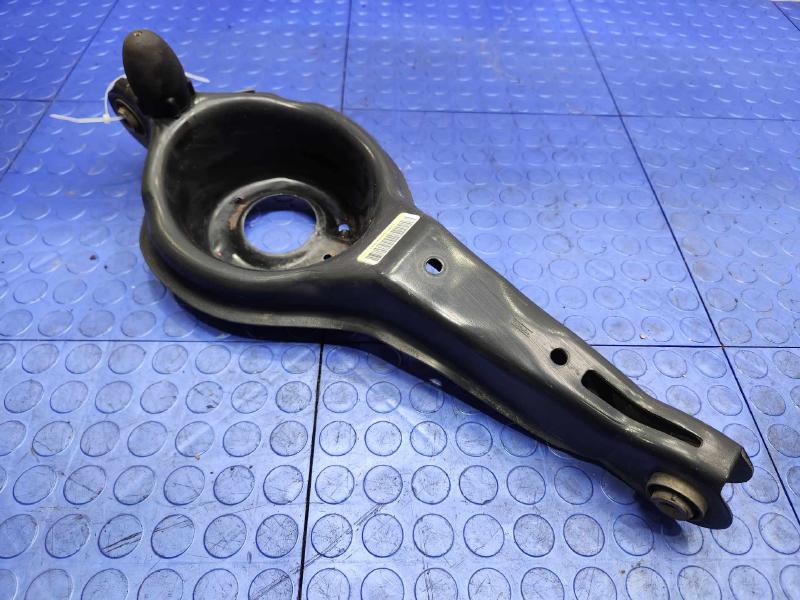 2012-2018 Ford Focus Rear Suspension Arm Left or Right Side OEM BV6Z5500C,RH