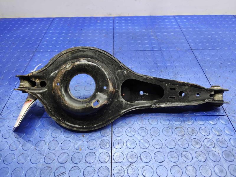 2012-2018 Ford Focus Rear Suspension Arm Left or Right Side OEM BV6Z5500C,RH