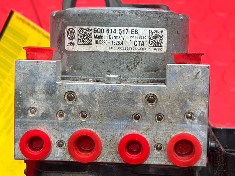 2019 Audi A3 ABS Anti Lock Brake Pump Modulator Assembly OEM 5Q0614517EB