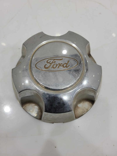 2000 Ford Crown Victoria Center Cap