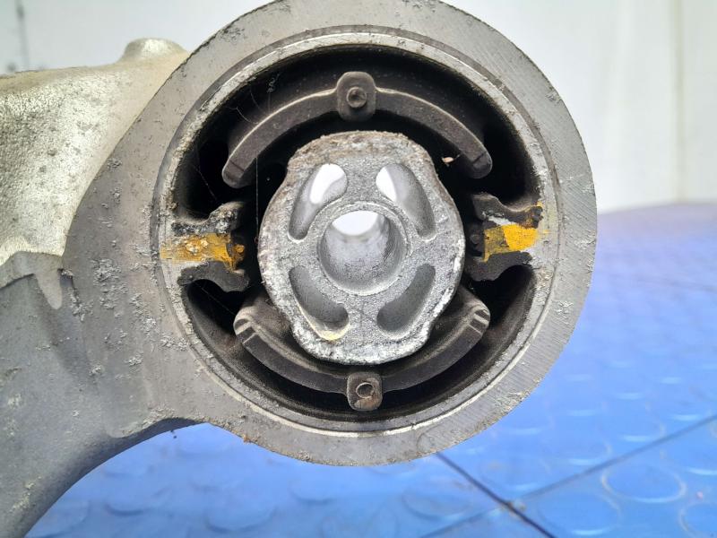 2018 Jaguar XE Lower Control Arm Rr