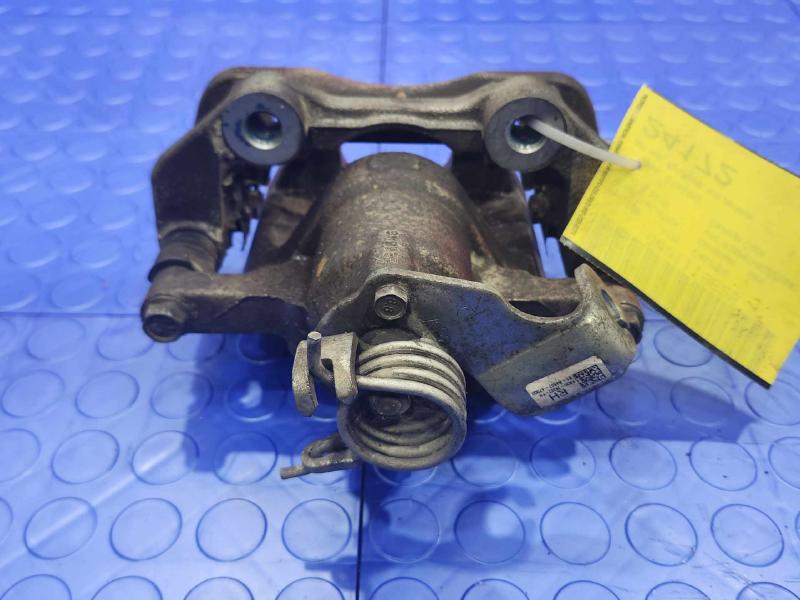 2016 Ford Mustang Caliper