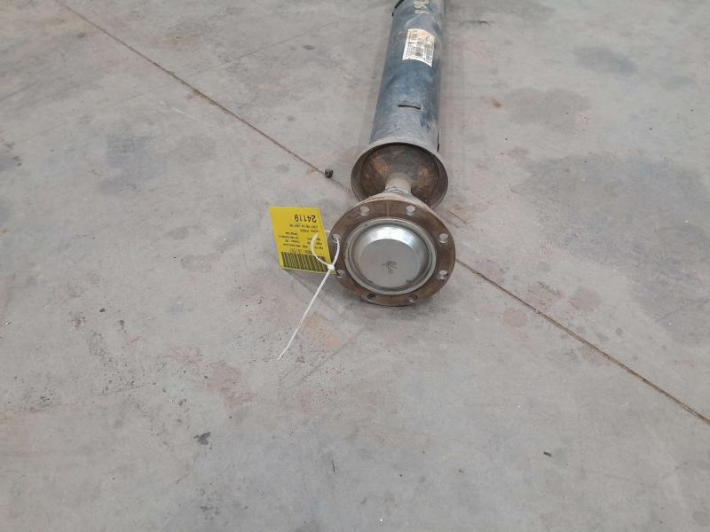 2017-2019 Nissan Titan 4x4 139.8' Wheelbase Rear Driveshaft Prop Shaft OEM 37300EZ20B