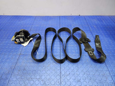 2015 Volkswagen Beetle Front Seat Belt