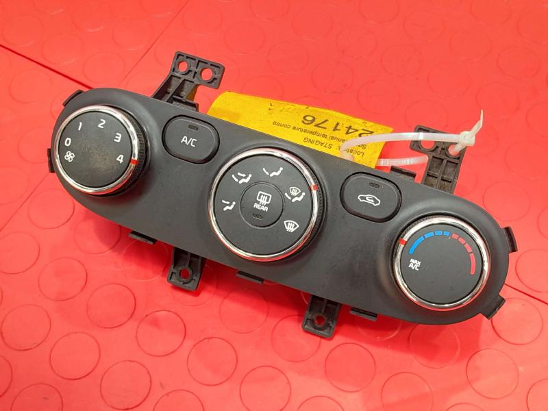 2014 Kia Forte Heater A/C Control