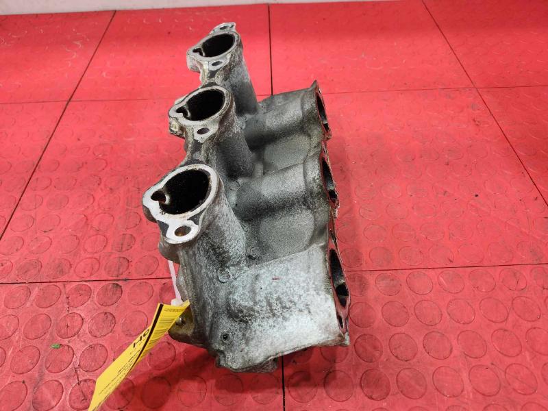 2007 Nissan Pathfinder Intake Manifold