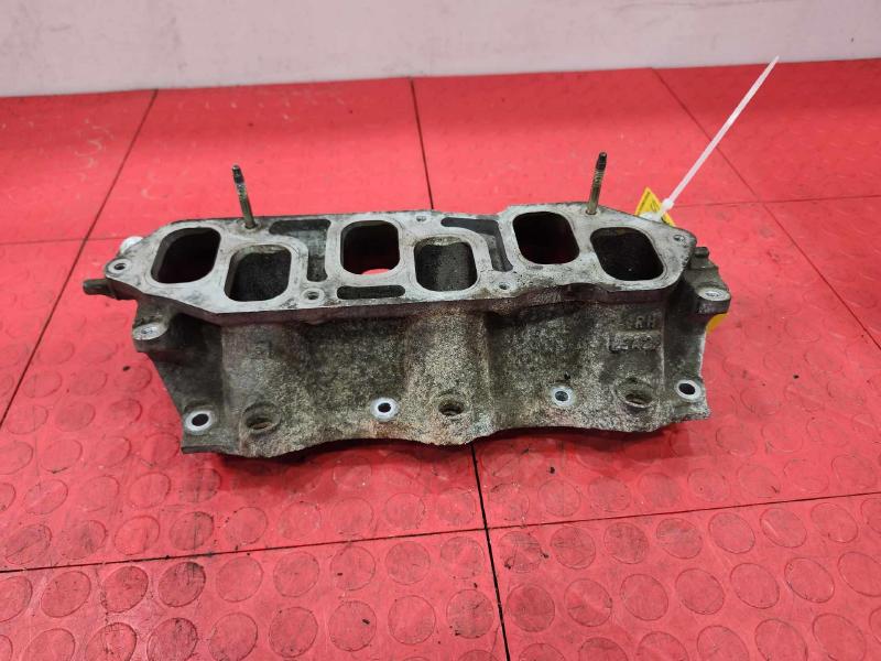 2007 Nissan Pathfinder Intake Manifold