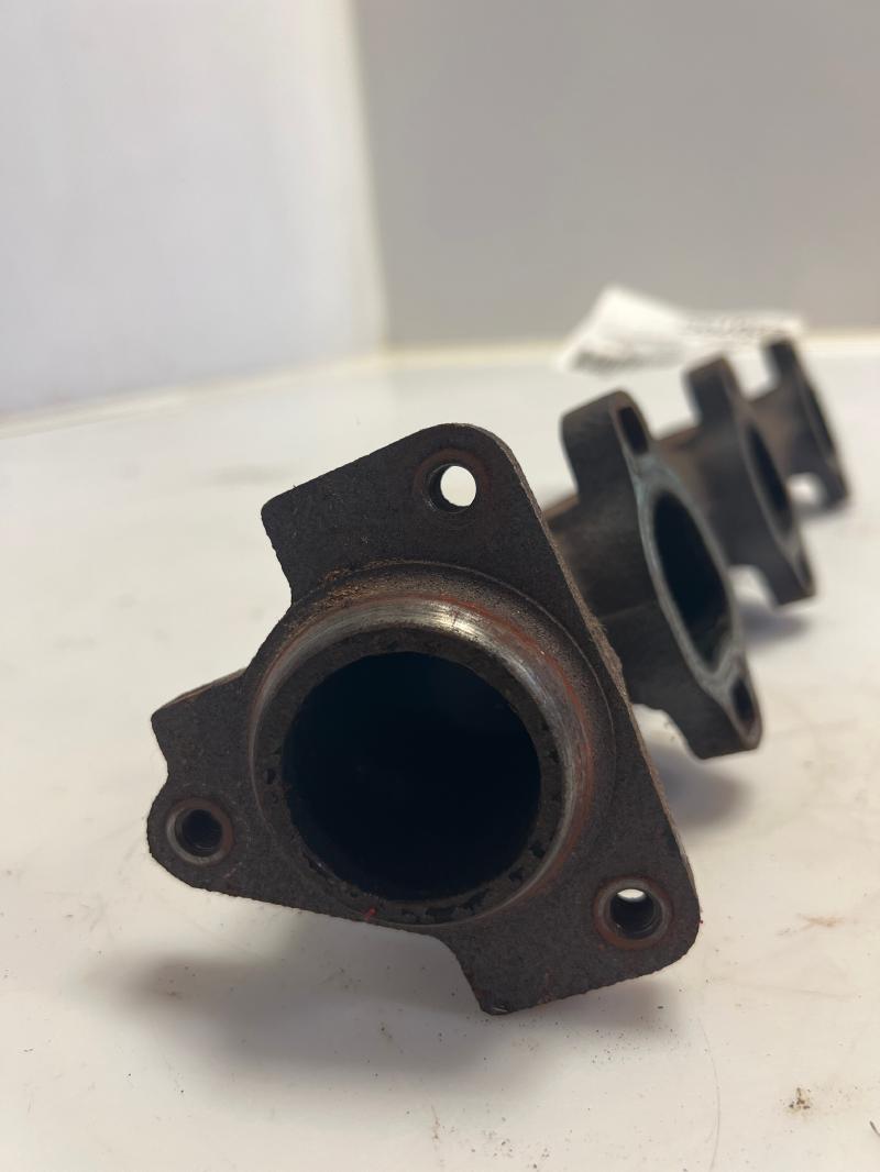 1996 Oldsmobile Ciera Exhaust Manifold