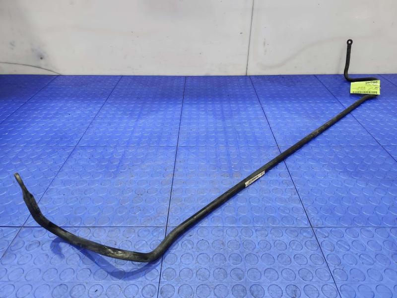 2013 Chrysler 300 Stabilizer Bar