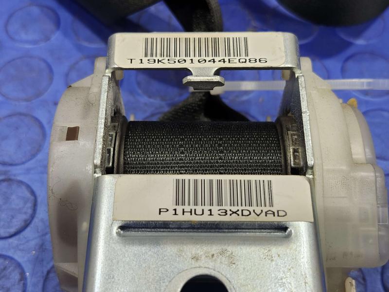 2014 Dodge Challenger Rear Seat Belt