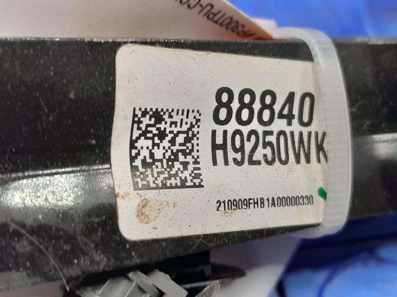 2021 Kia Rio Front Seat Belt