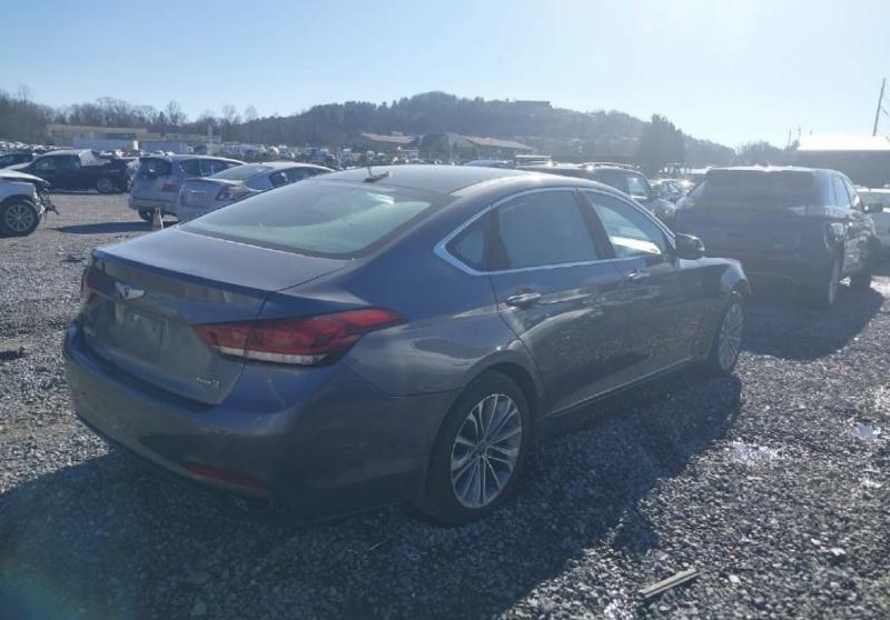 2015 Genesis Genesis Rear Door