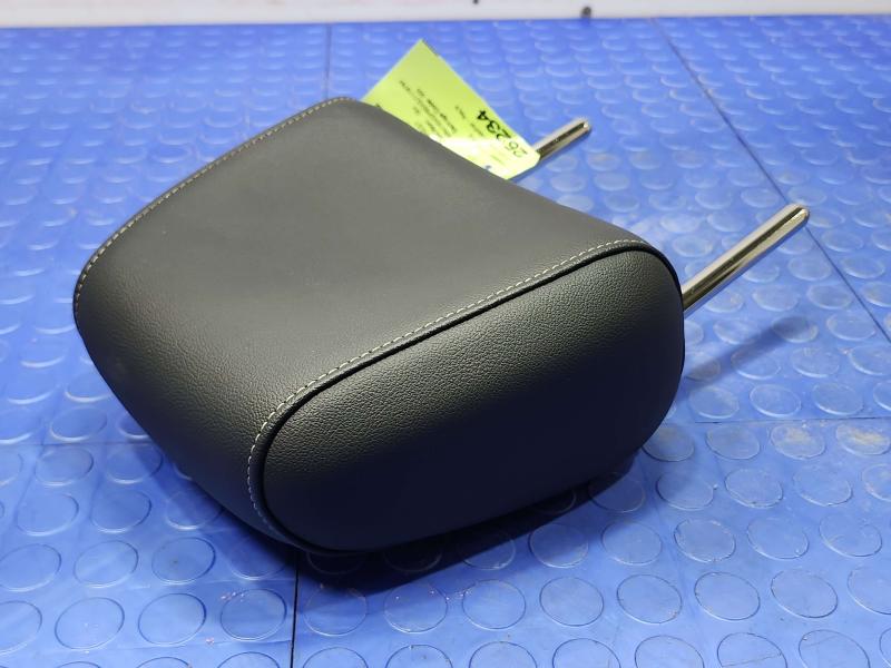 2018 Buick Regal Headrest
