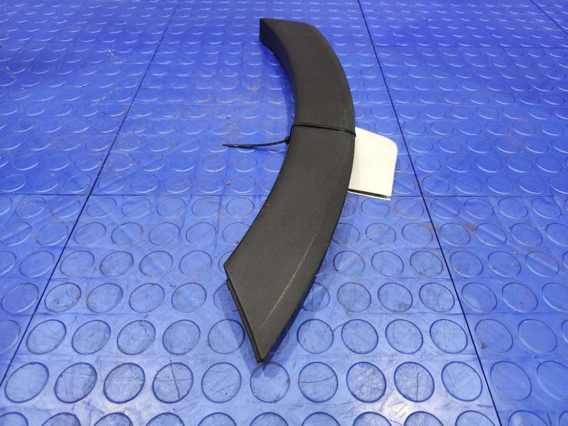 2017 Kia Sorento Wheel Opening Moulding