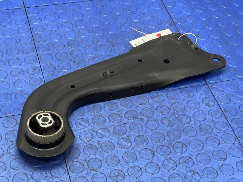 2016 Audi A3 Lower Control Arm Rr