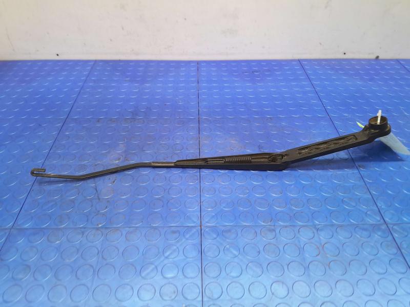 2011 Subaru Forester Wiper Arm