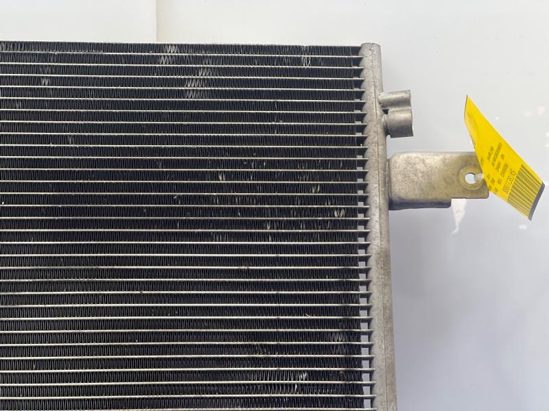 2014 Infiniti QX80 Condenser