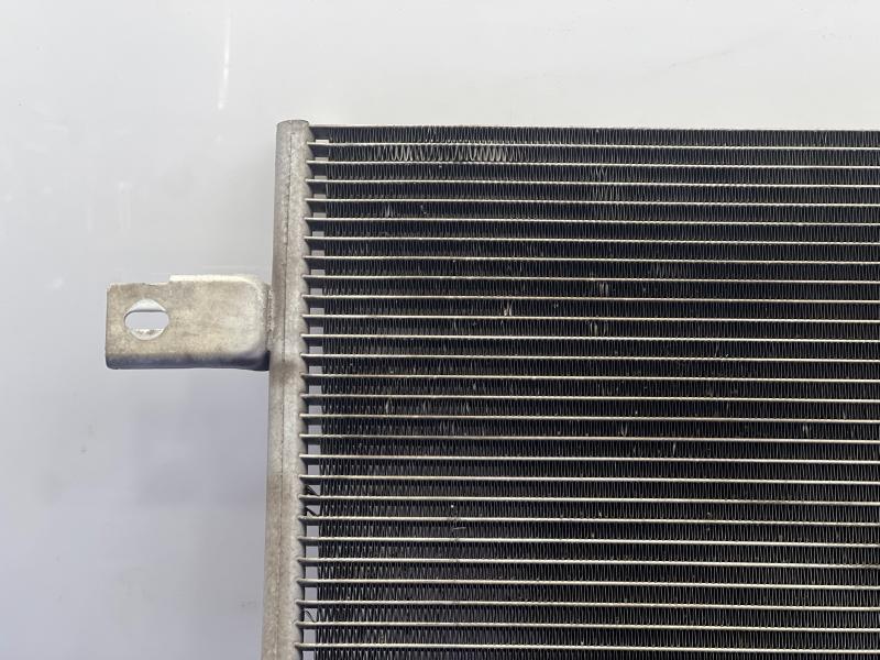2014 Infiniti QX80 Condenser