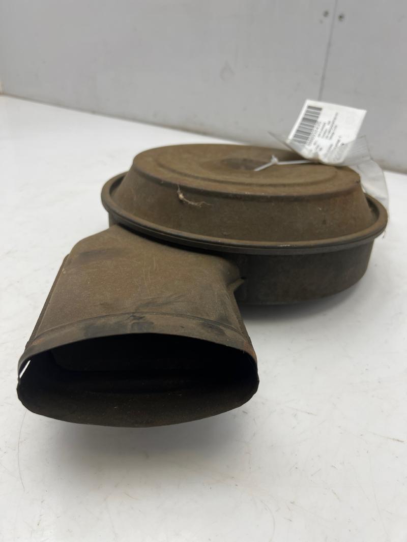 1993 Chevrolet G20 Air Cleaner