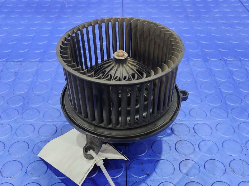 2017 Dodge Grand Caravan Blower Motor