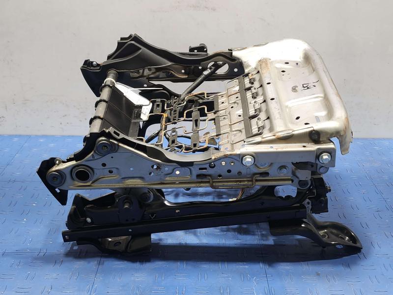 2020 Subaru Forester Seat Track