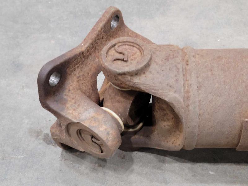 2013 Ford F-350 Super Duty Rear Drive Shaft