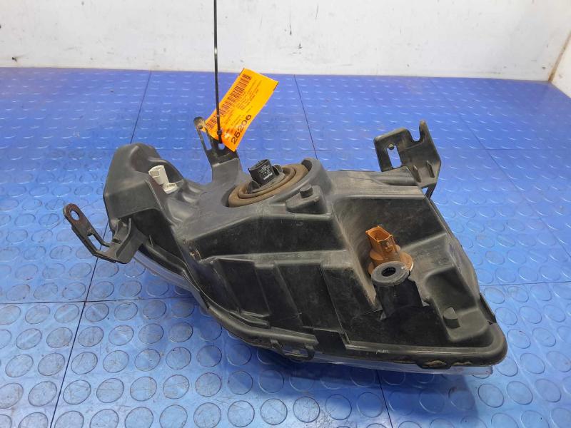 2012 Ford Escape Headlamp Assembly