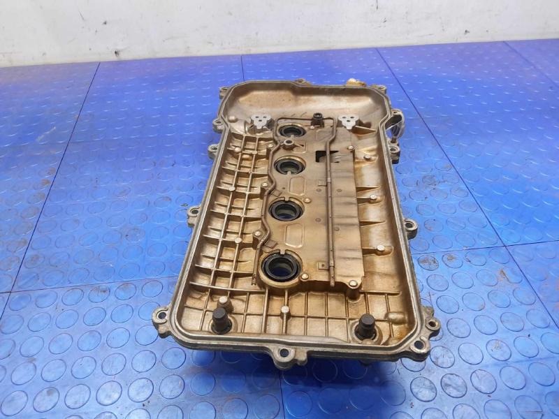 2010 Toyota Corolla Valve Cover