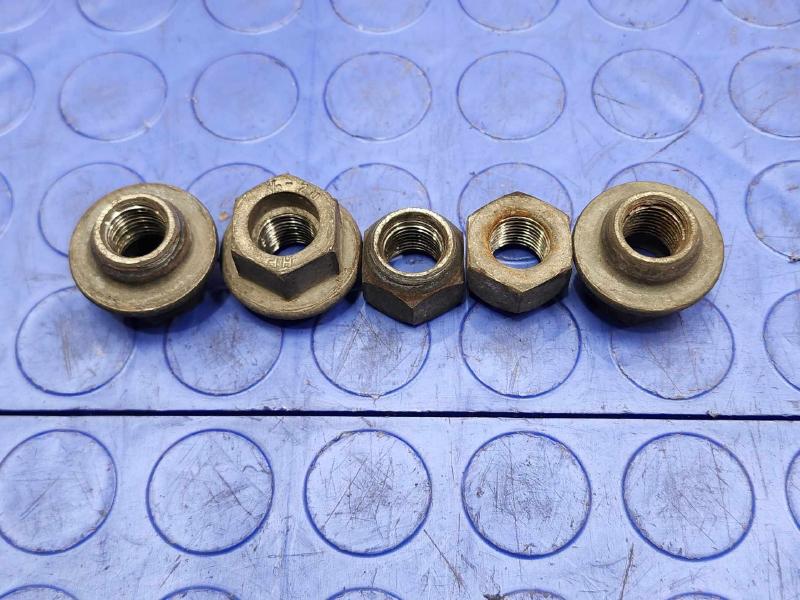 1984 Oldsmobile Ninety-Eight Lug Nuts