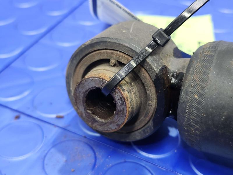 2011 Infiniti QX56 Coil/Air Spring